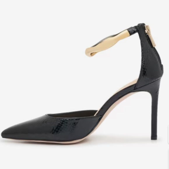 Jessica Simpson Elegant Black Stiletto Heels with Gold Accent 10 heel - Picture 3 of 11